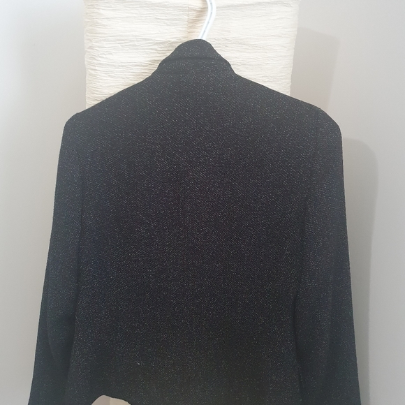 Black gorgeous jacket by AMC. Size M - Picture 2 of 2